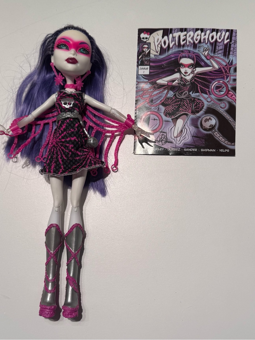 Monster High Doll Power Ghouls Spectra Vondergeist Polterghoul 2008 RARE HTF